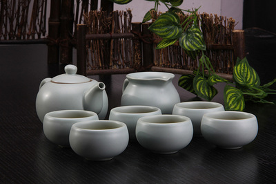 德化陶瓷特惠茶具套装 简约亚光釉下的品质之选
